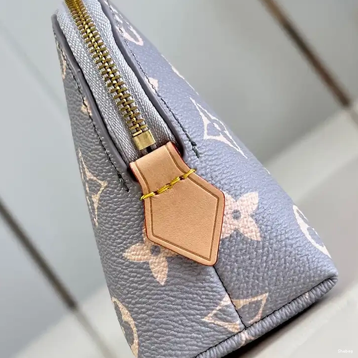 Bags 2408YA0145 LV 0822